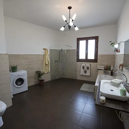 South Olives Tatil Evi